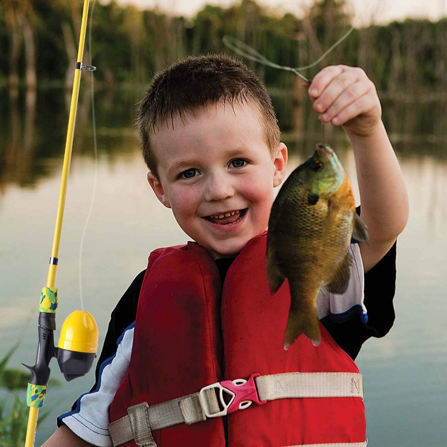 Kids Fishing Rods,Portable Telescopic Fishing Rod and Reel Combo, with Fishing Line Lures Spincast Fishing Tackle Bag for Youth, Girls and Boys Traveling Kid Fishing Pole